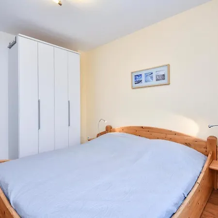 Ferienwohnung Strandlaeufer Im Haus Strandnixe